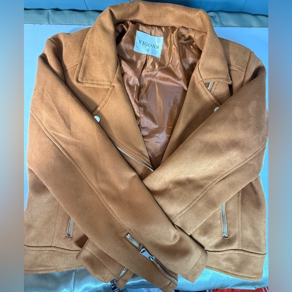 Vigoss Women's Brown Leather Jacket - Picture 5 of 11